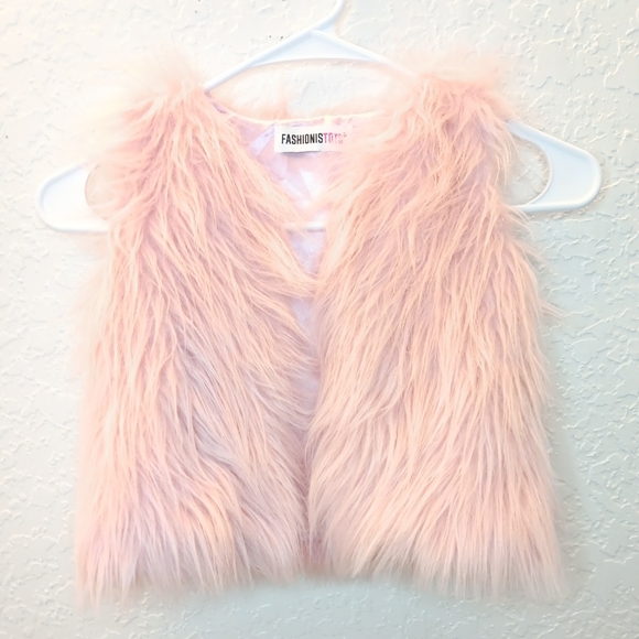 Fashion tots Light Pink faux fur sleeveless vest/ Size: 24 months - Picture 9 of 13
